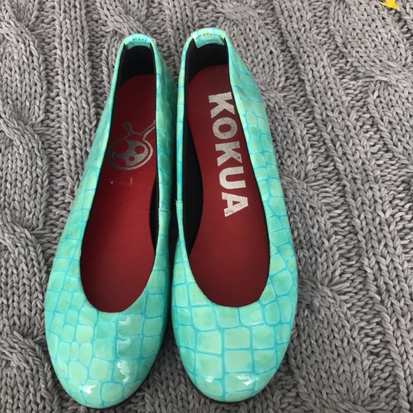 Kokua teal flats. Size 35 - Picture 2 of 5
